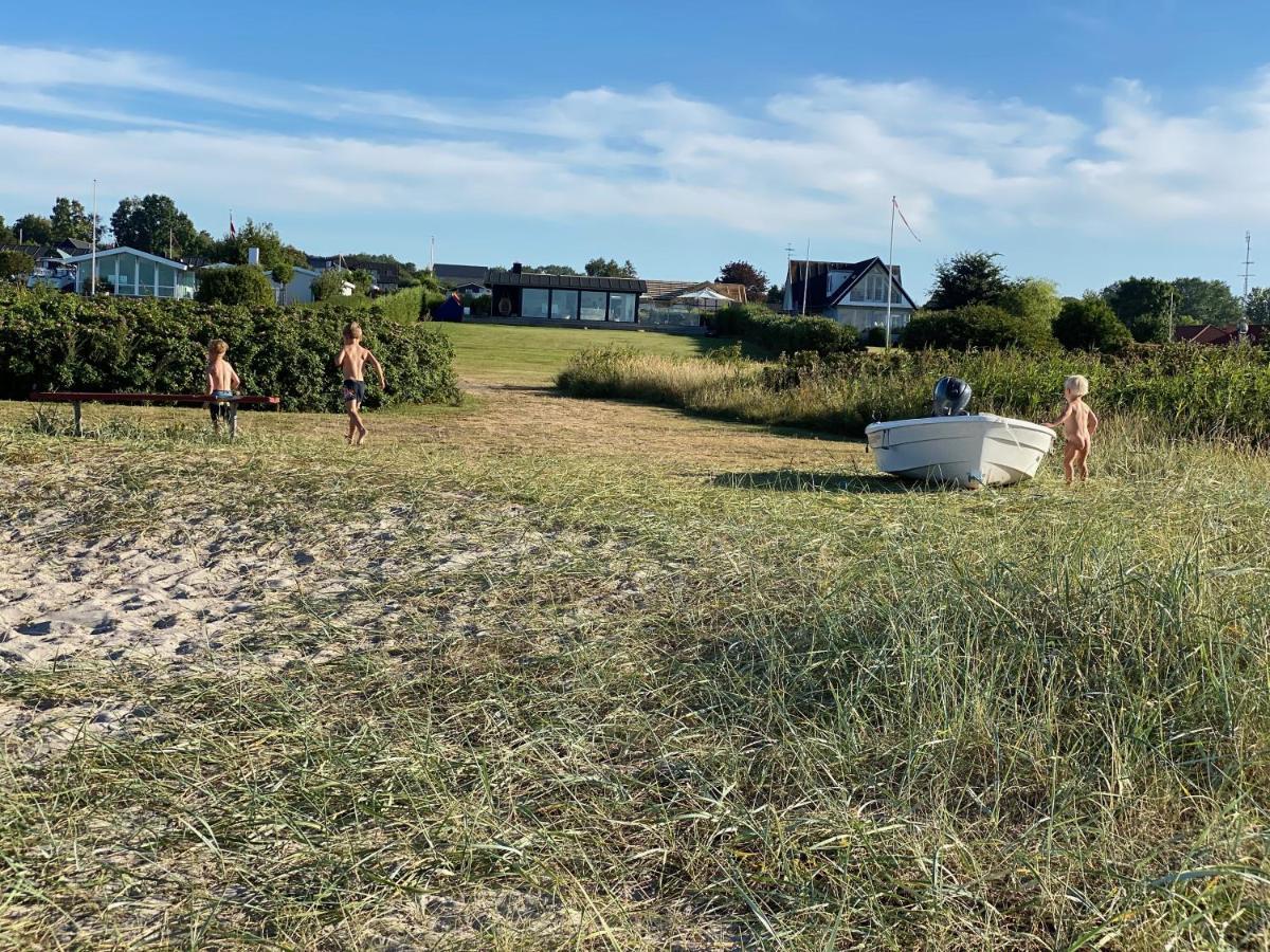 Strandhuset. Asperup Eksteriør bilde